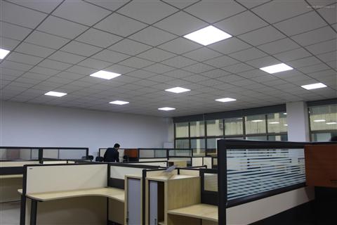LED освещение для офисов, школ, административных корпусов в СПб